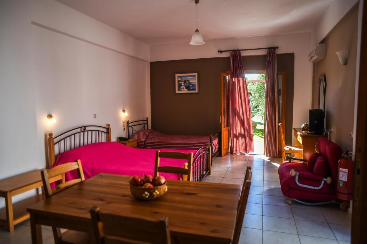 Aparthotel Mikro Xorio Vathy Exterior foto